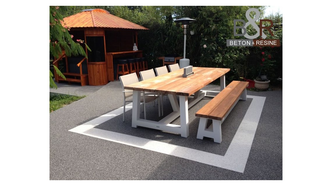 terrasse en tapis de pierre  