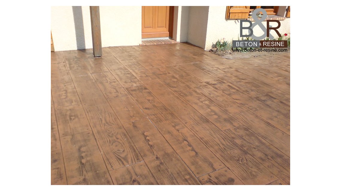 Béton empreinte  <p>imitation bois</p>