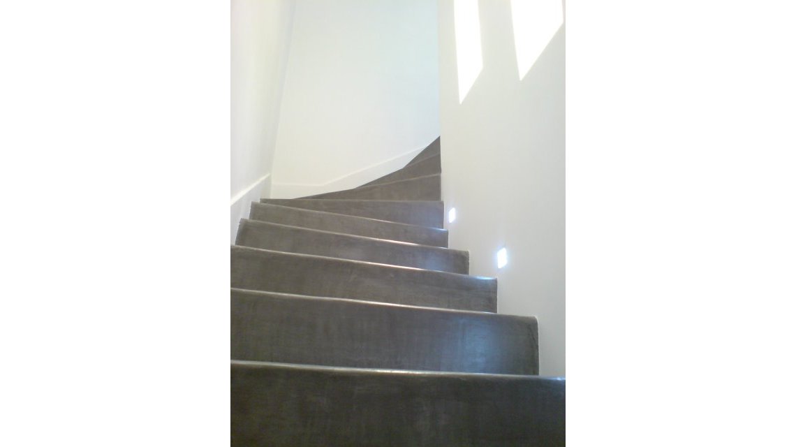 Escalier en béton ciré  