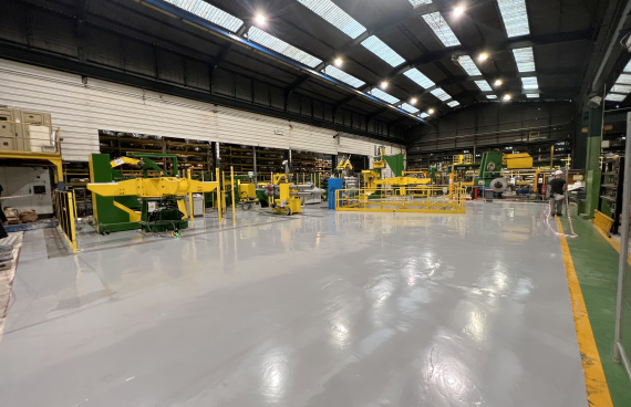 Application d'une résine époxy en milieu industriel