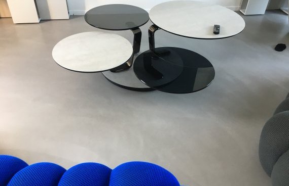 Sol en béton ciré