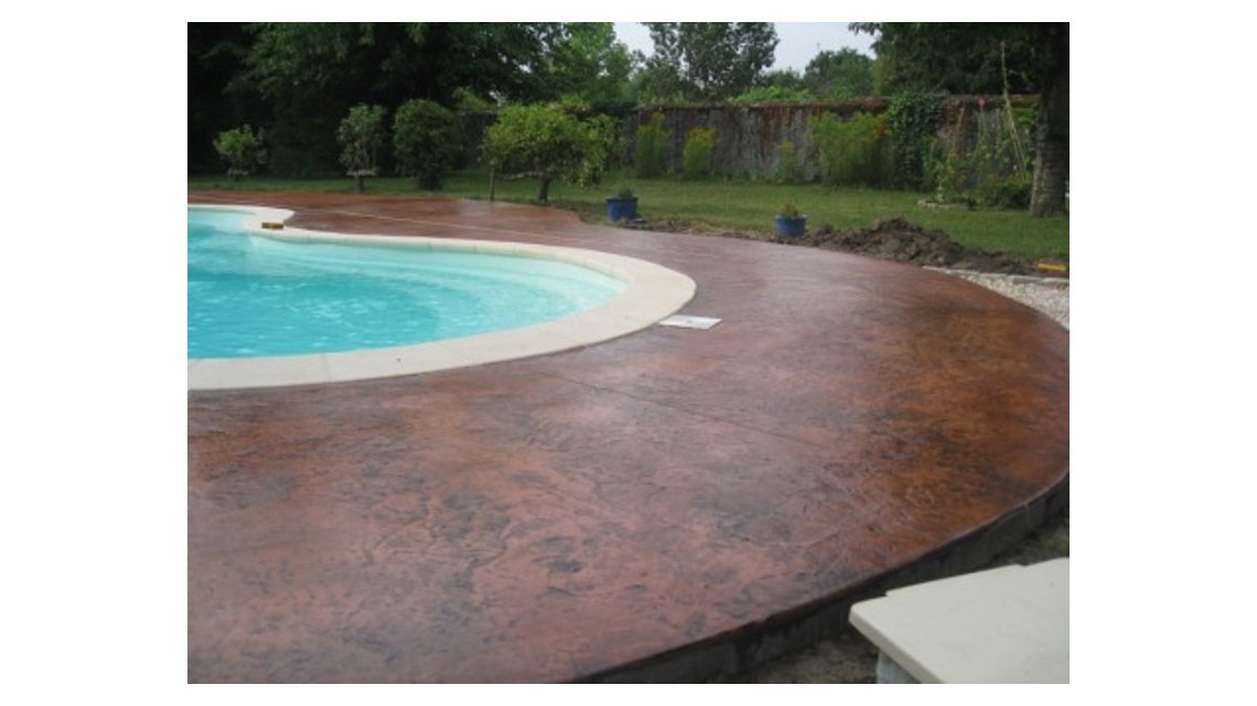 Béton empreinte  <p>plage de piscine</p>