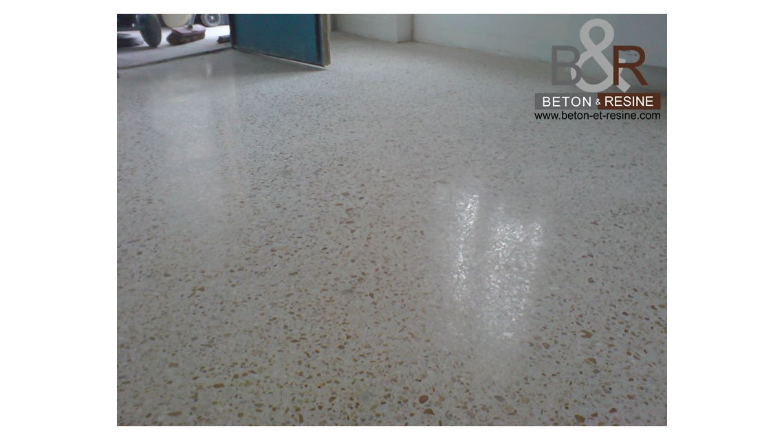 béton poli dans un appartement  